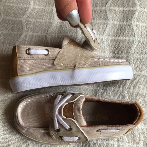 Stylish Canvas Deck Shoes - Picture 2 of 4